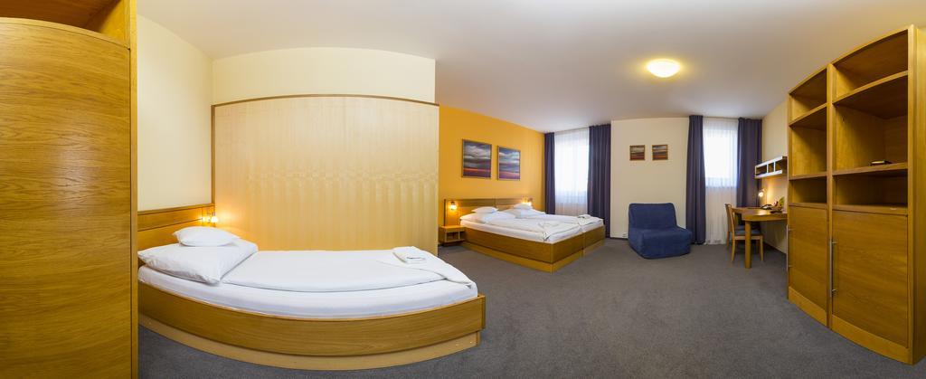 Hotel Trend Plzeň Eksteriør billede