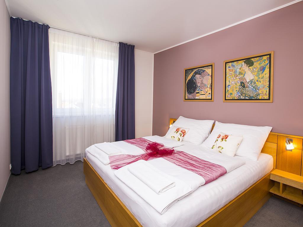 Hotel Trend Plzeň Eksteriør billede