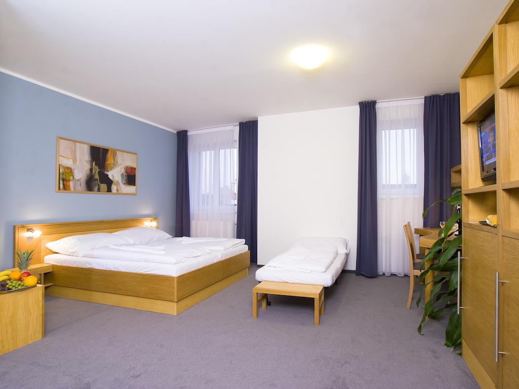 Hotel Trend Plzeň Eksteriør billede