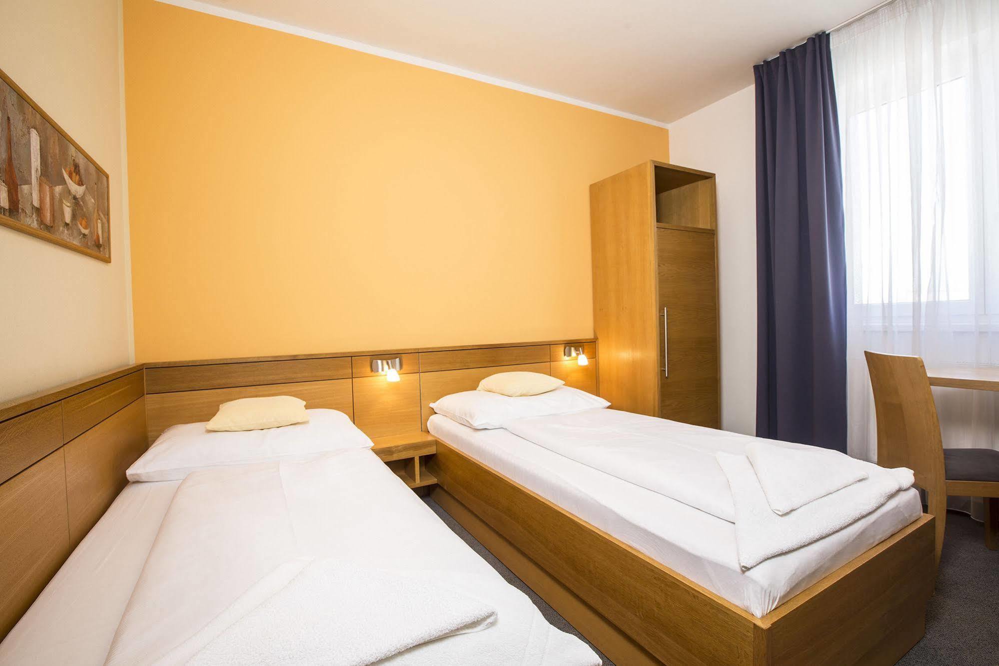 Hotel Trend Plzeň Eksteriør billede