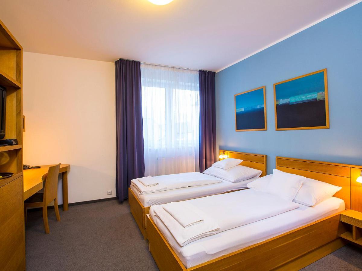 Hotel Trend Plzeň Værelse billede